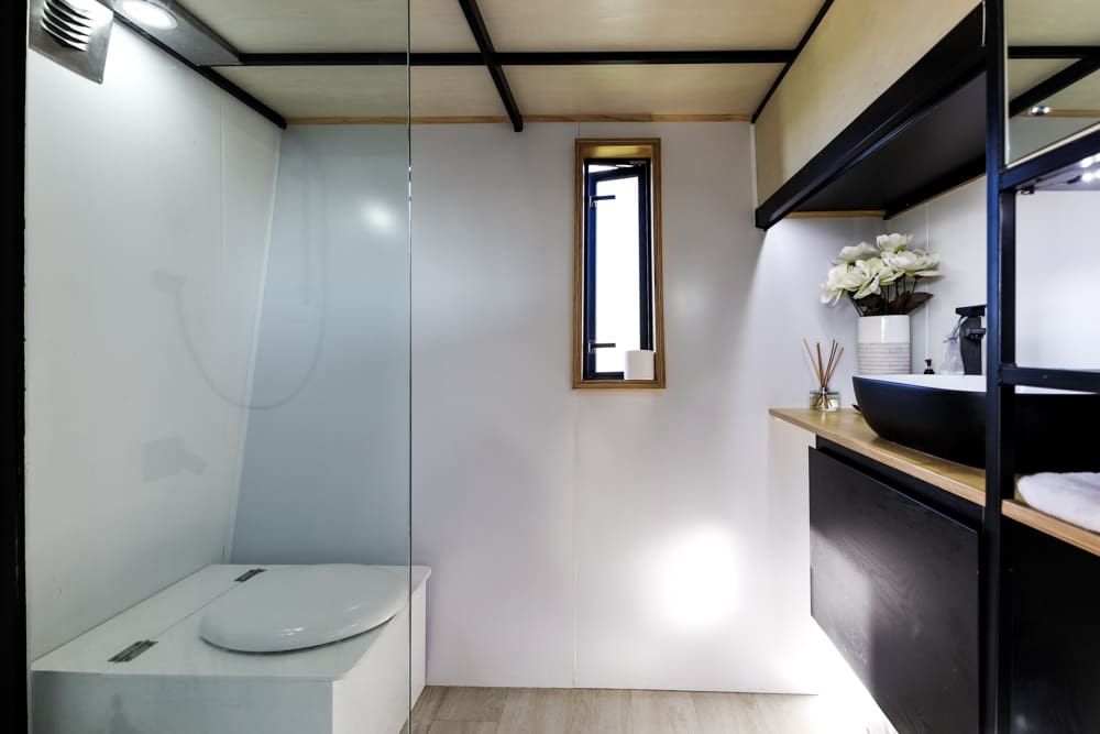 BLACK MODERN TINY HOUSE 8 of 10