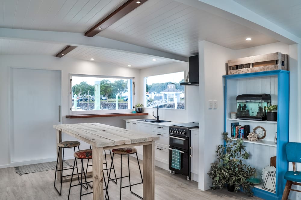 A Dream Life On The Water In An Amazing Houseboat 5 DREAM HOUSEBOAT 5 of 12 1