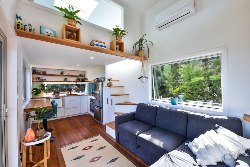 Paula and Liam's Amazing Tiny House With a Parking Spot that You Won't Believe 4 LUXURY MODERN TINY HOUSE 3