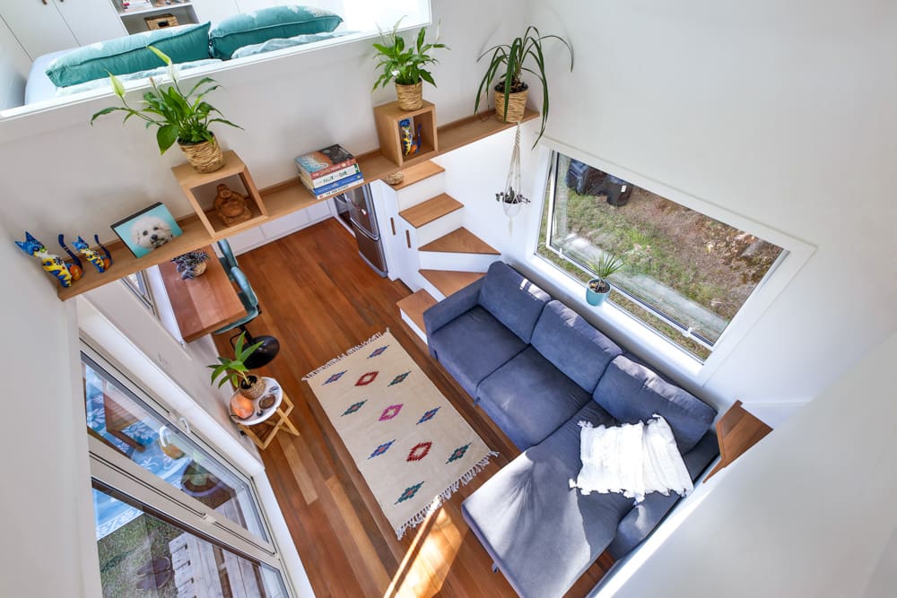 Paula and Liam's Amazing Tiny House With a Parking Spot that You Won't Believe 8 LUXURY MODERN TINY HOUSE 8