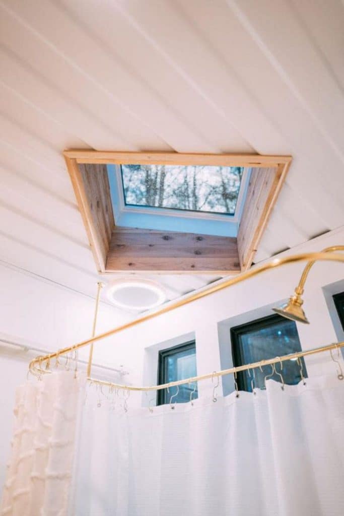 This Retro Two-Story Tiny House Is Made From Shipping Containers 14 Retro Two Story 14 683x1024 1