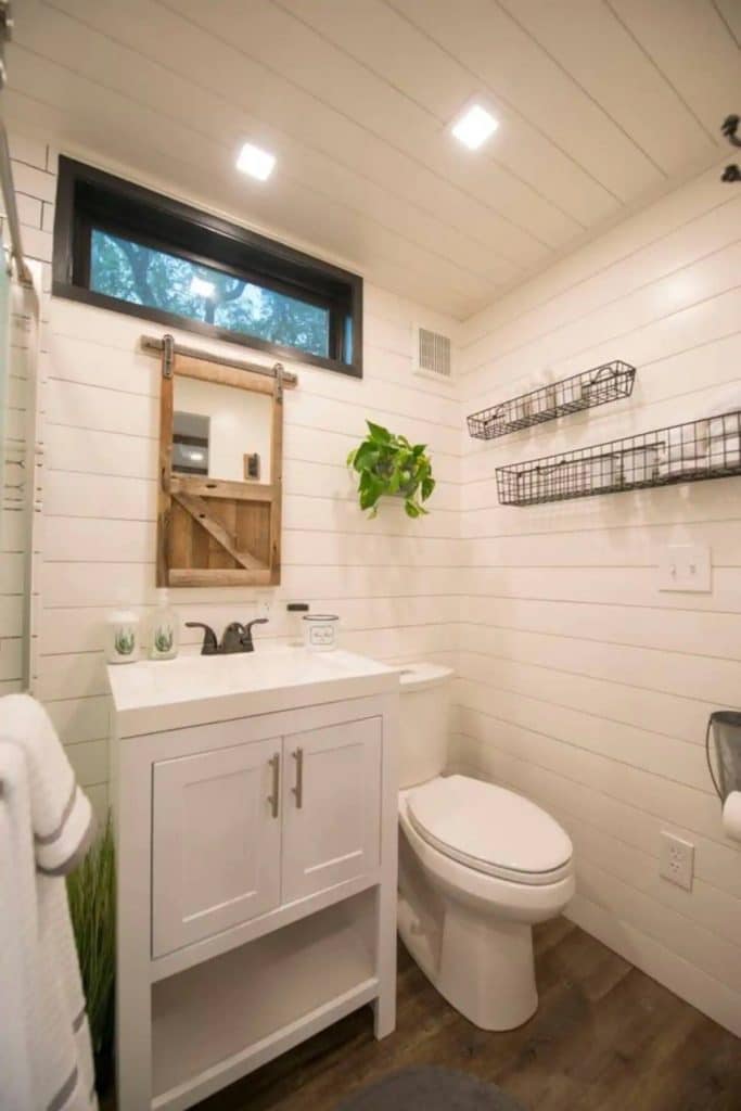 The Farmhouse Is Aptly Named Tiny Luxury Vacation Destination 8 The Farmhouse 10 683x1024 1