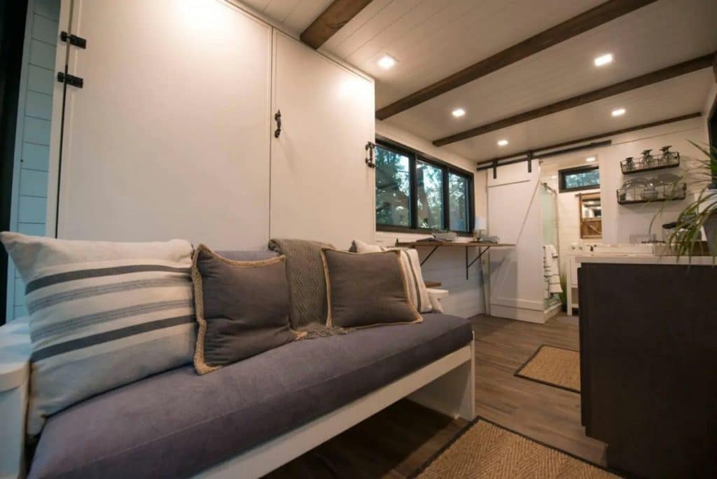 The Farmhouse Is Aptly Named Tiny Luxury Vacation Destination 2 The Farmhouse 13 1024x684 1
