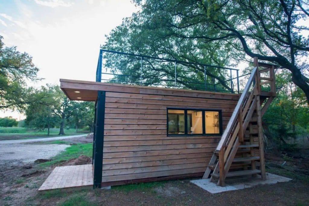 The Farmhouse Is Aptly Named Tiny Luxury Vacation Destination 15 The Farmhouse 2 1024x684 1