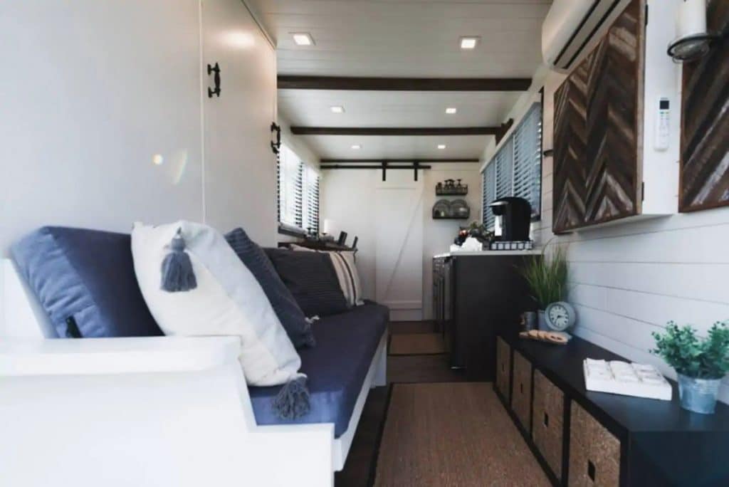 The Farmhouse Is Aptly Named Tiny Luxury Vacation Destination 1 The Farmhouse 4 1024x684 1