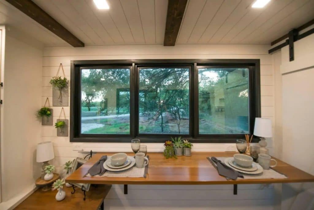 The Farmhouse Is Aptly Named Tiny Luxury Vacation Destination 7 The Farmhouse 6 1024x684 2
