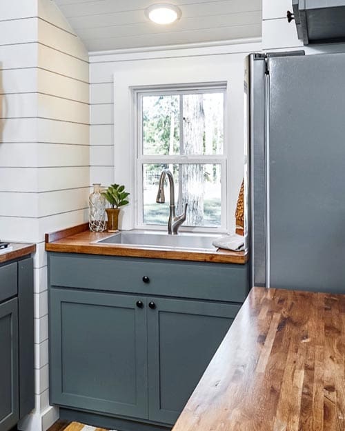 The Cypress Is A Two Bedroom Tiny House With Murphy Bed That Can Be Converted To An Office Space 5 cypress 11