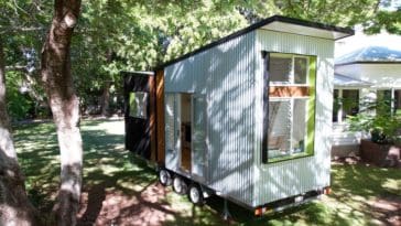 This Tiny House Swallowtail Provides Bright Living Space With Modern Aesthetic