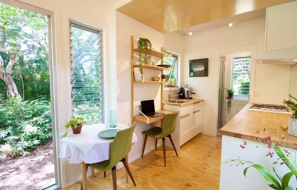 This Tiny House Swallowtail Provides Bright Living Space With Modern Aesthetic 10 podc 7