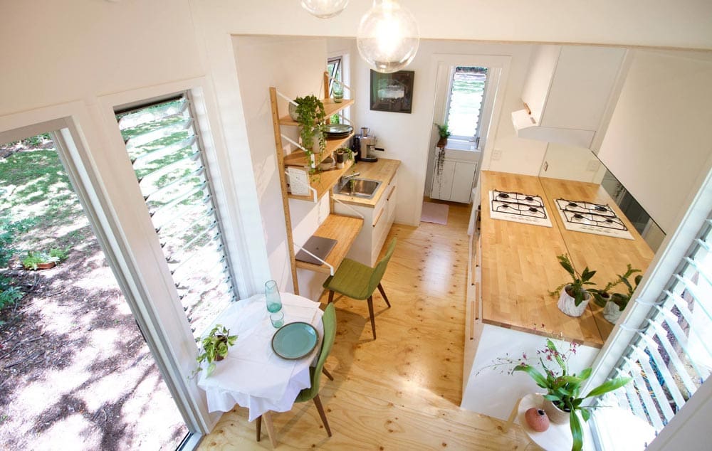 This Tiny House Swallowtail Provides Bright Living Space With Modern Aesthetic 11 podc 8