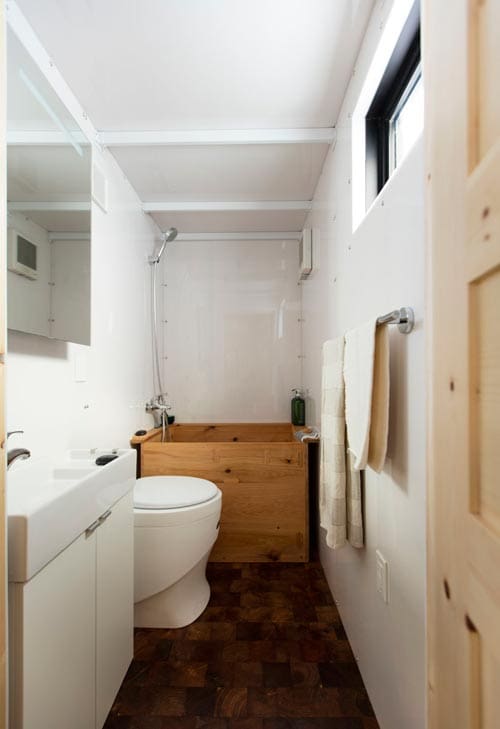 SaltBox - Environment-Friendly Tiny House With Contemporary Design 10 saltbox 16
