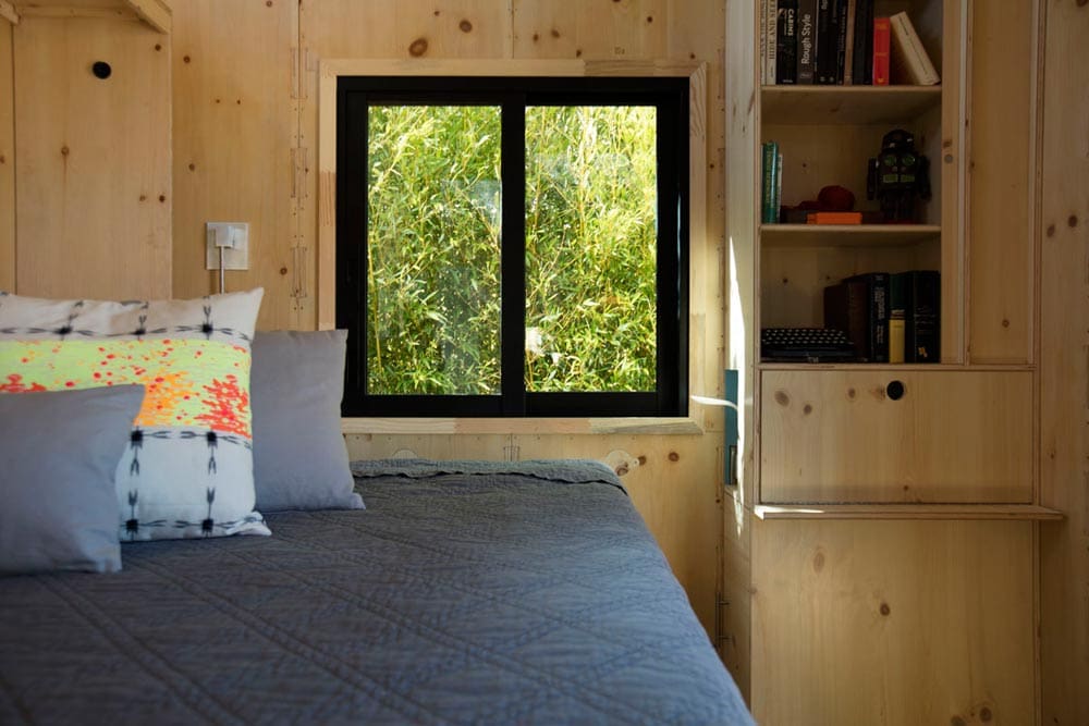 SaltBox - Environment-Friendly Tiny House With Contemporary Design 6 saltbox 9