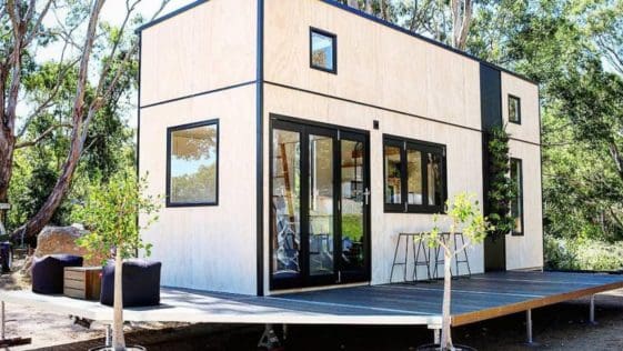 Eco-friendly Modern Shipping Container Homes