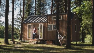 These Norwegian Tiny Homes Offer Low-Impact Living on Wheels