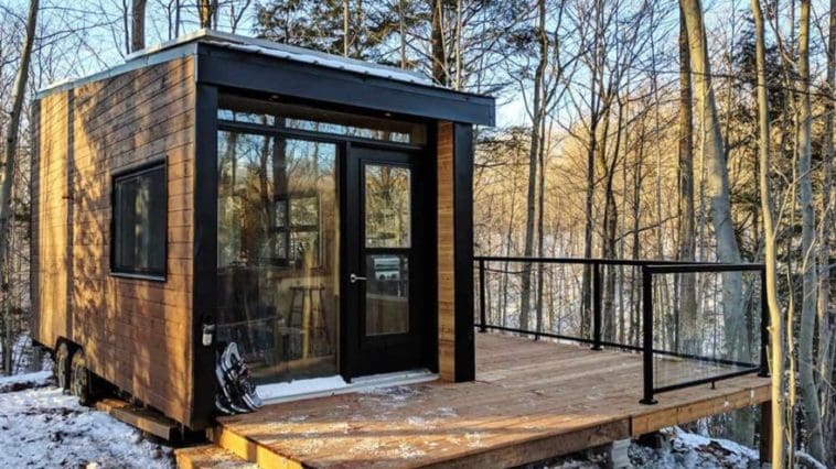 This Cabin Offers An Off-Grid Living Experience In Southwestern Ontario