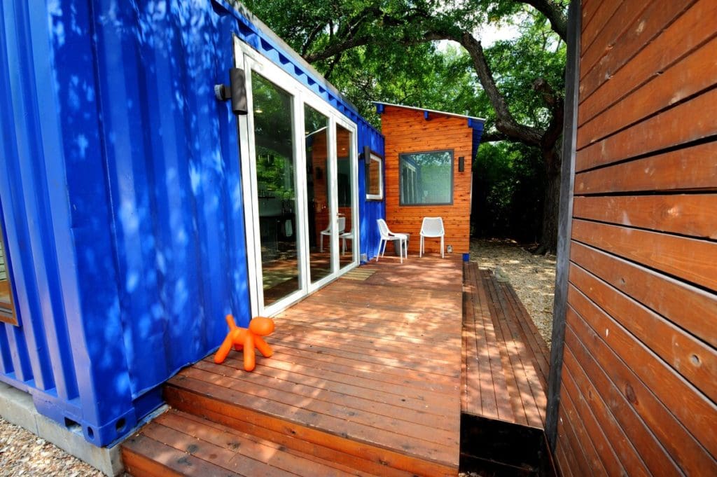 This Sleek And Modern Guest Home Eastside Container Is A Perfect Getaway Destination 2 f03d22cf 0556 42a8 810b 17974d82edb5