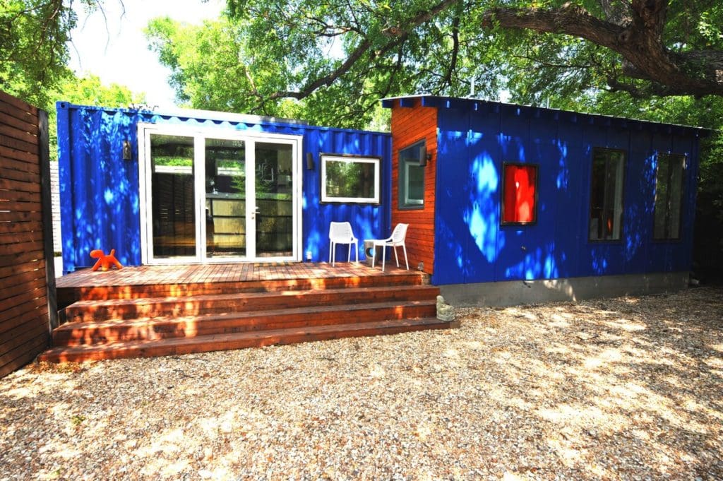 This Sleek And Modern Guest Home Eastside Container Is A Perfect Getaway Destination 1 f5023469 3c96 42da 8be0 9d7bbdd0de5b