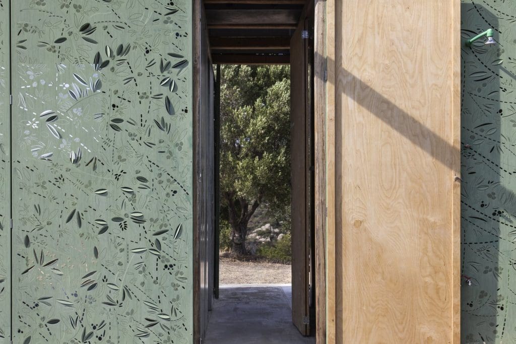 Dappled Sunlight Shines Through the Walls of This Mesmerizing Olive TreeHouse In Greece 6 greecetiny5