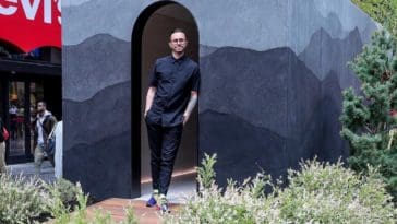 A Tiny House Made of Sand and Recycled Materials Lands in Times Square