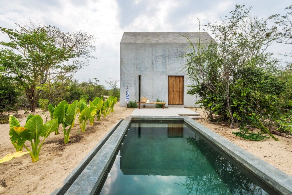 Find tranquility at Casa Tiny: A Beautiful Tiny House in Mexico 4 casa tiny tiny house by aranza de arino 1