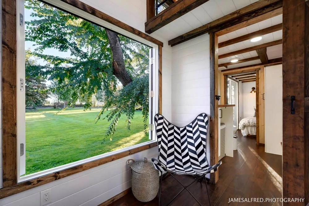 custom 34 feet gooseneck tiny home 7