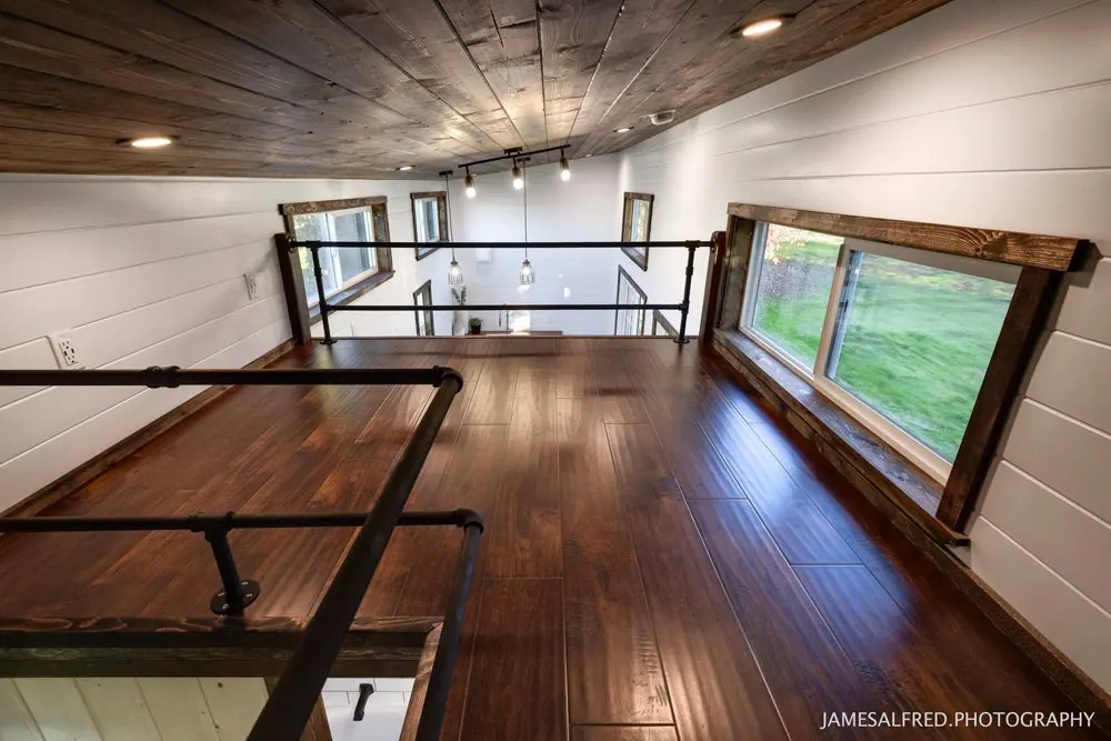 custom 34 feet gooseneck tiny home 8