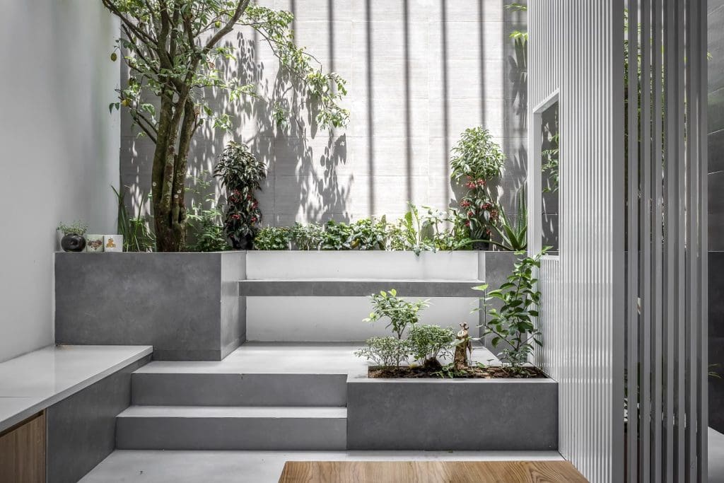 A Young Couple's Dream: A 125m² House with Lots of Trees and Playgrounds