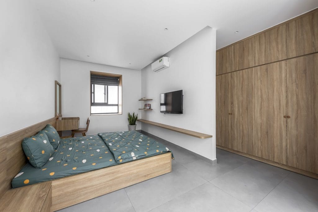 salem house in vietnam with indoor garden and playground 25