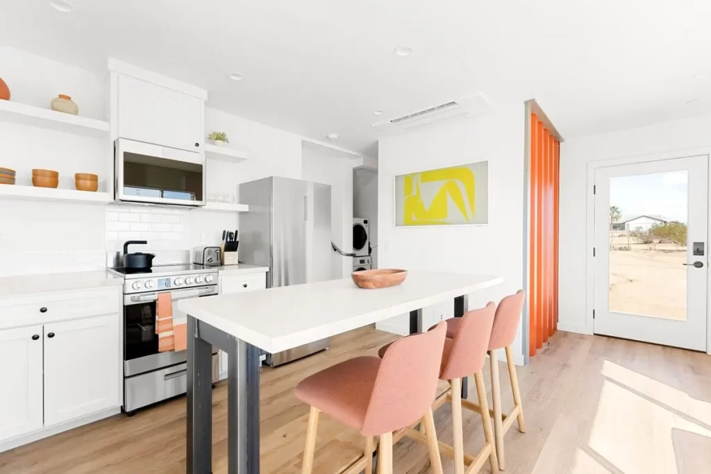 A Vertical Wonderland: 3-Story Shipping Container Home 4 3 story shipping container home skybox 5