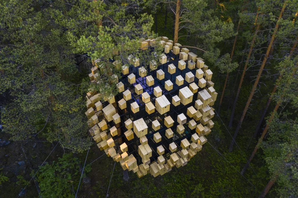 The Extraordinary 350 Birdhouse Hotel Room Hidden in a Swedish Forest 16 bird houses hotel room in swedish forest 13